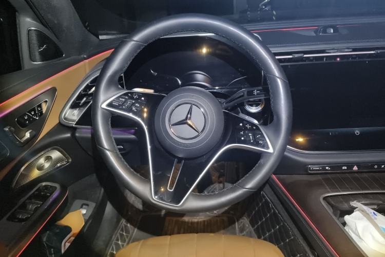 Used Mercedes-Benz E-Class 2024 E 300 L Luxury Model Steering Wheel