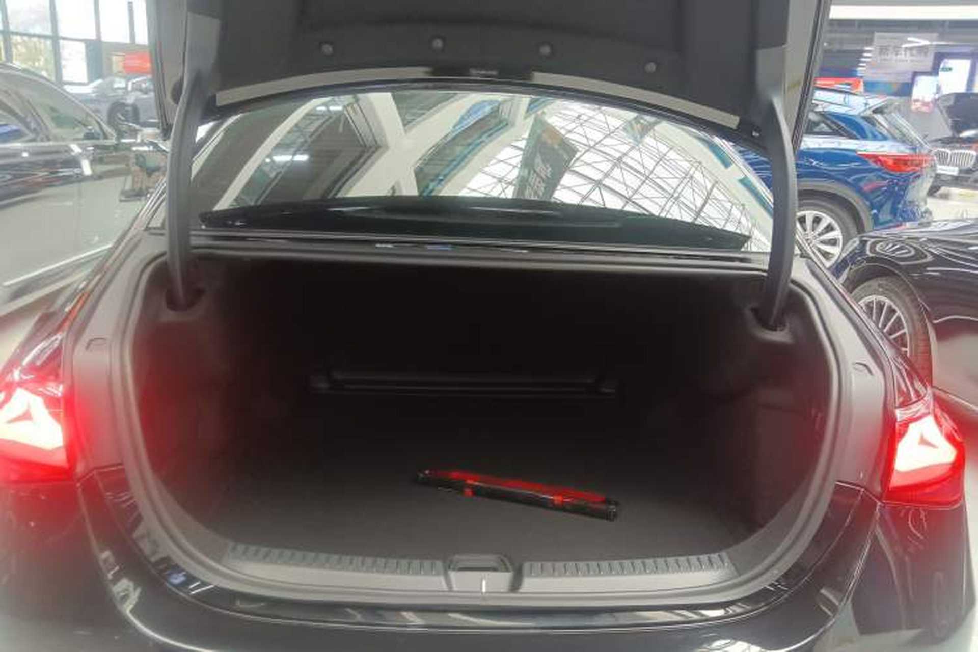 Used Mercedes-Benz E-Class 2024 E 300 L Luxury Model Trunk