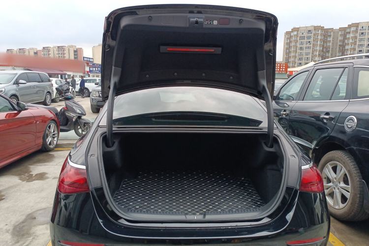 Used Mercedes-Benz E-Class 2024 E 300 L Luxury Model Trunk