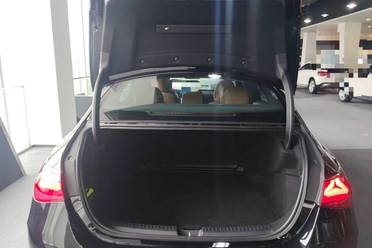 Used Mercedes-Benz E-Class 2024 E 300 L Fashion Sport Model Trunk