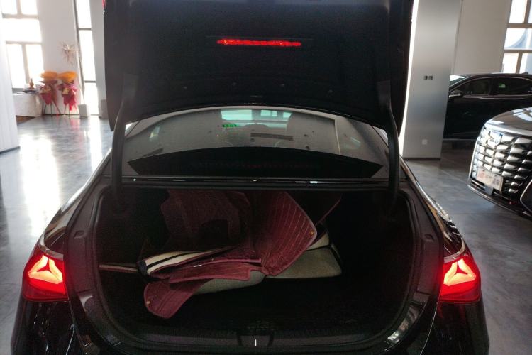 Used Mercedes-Benz E-Class 2024 E 300 L Stylish Model Trunk