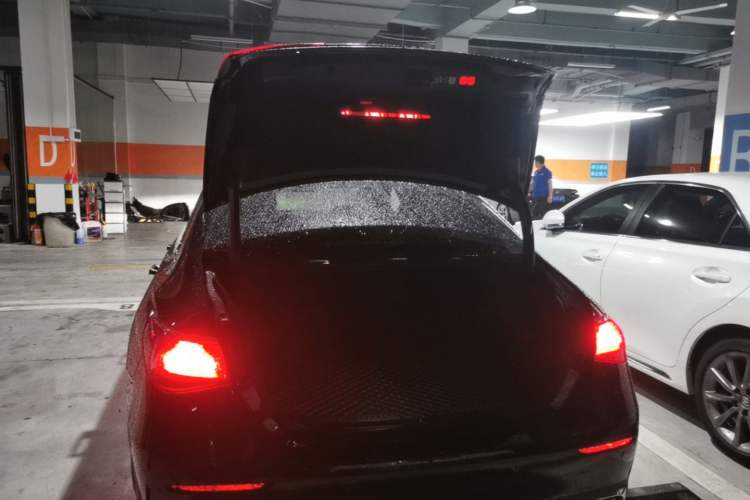 Used Mercedes-Benz E-Class 2024 E 300 L Luxury Model Trunk