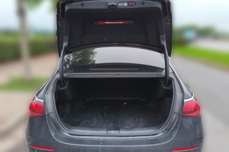 Used Mercedes-Benz E-Class 2024 E 300 L Luxury Model Trunk
