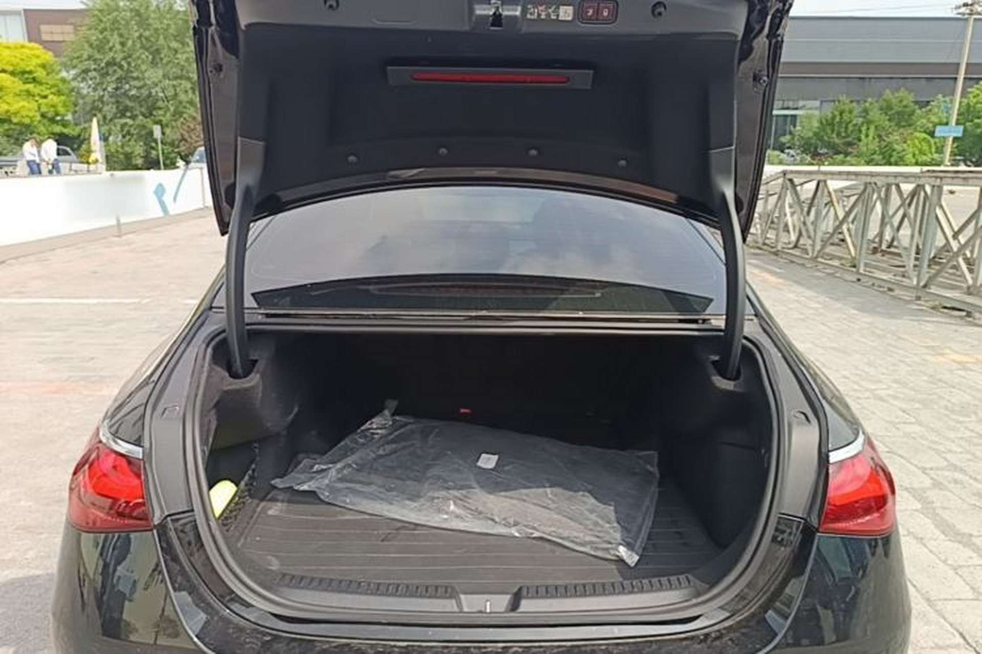 Used Mercedes-Benz E-Class 2024 E 300 L Luxury Model Trunk