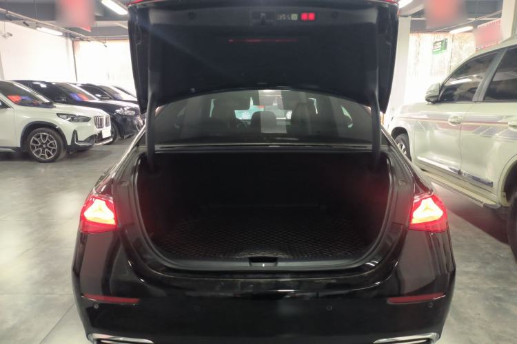 Used Mercedes-Benz E-Class 2024 E 300 L Luxury Model Trunk