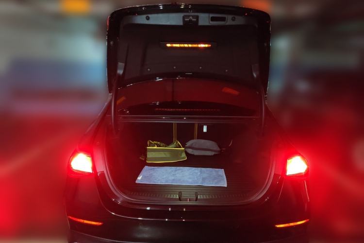 Used Mercedes-Benz E-Class 2024 E 260 Sport Edition Trunk