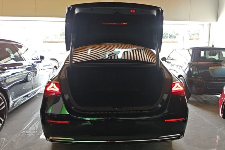 Used Mercedes-Benz E-Class 2024 E 300 L Luxury Model Trunk