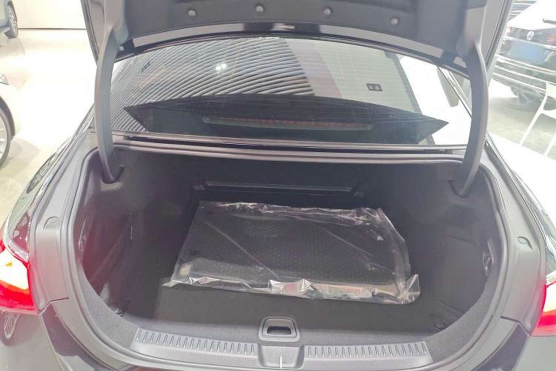 Used Mercedes-Benz E-Class 2024 E 300 L Luxury Model Trunk