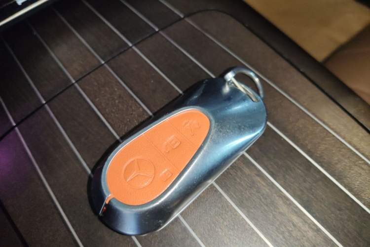 Used Mercedes-Benz E-Class 2024 E 300 L Luxury Model Vehicle Key