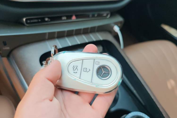 Used Mercedes-Benz E-Class 2024 E 300 L Luxury Model Vehicle Key