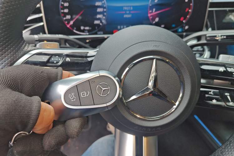 Used Mercedes-Benz E-Class 2024 E 300 L Luxury Sport Model Vehicle Key
