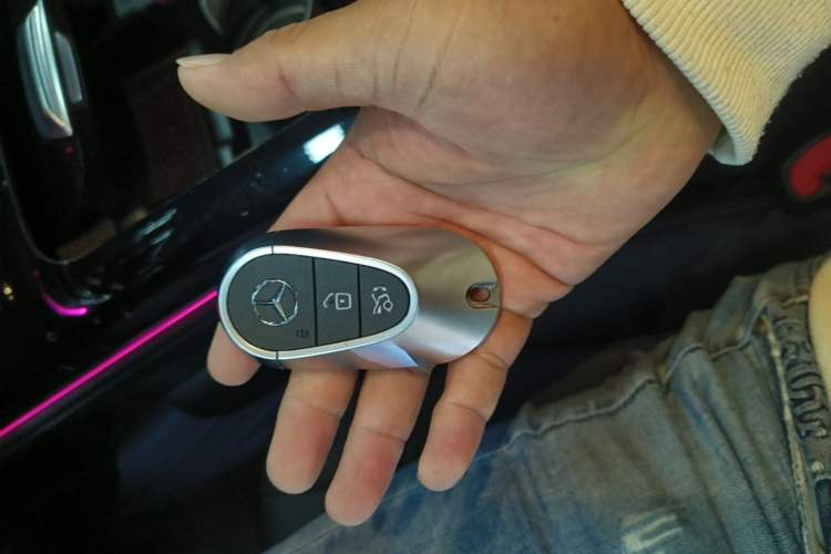 Used Mercedes-Benz E-Class 2024 E 260 L Vehicle Key