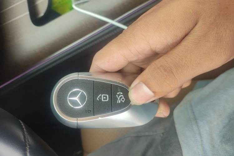 Used Mercedes-Benz E-Class 2024 E 300 L Luxury Model Vehicle Key