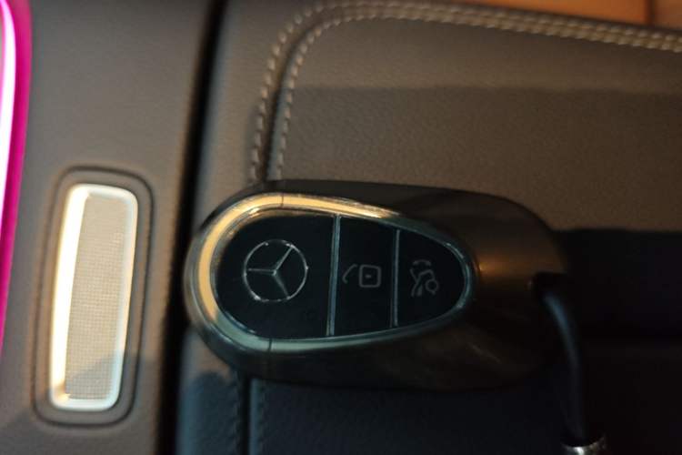Used Mercedes-Benz E-Class 2024 E 300 L Stylish Model Vehicle Key