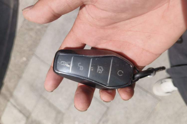 Used Mercedes-Benz E-Class 2024 E 300 L Luxury Model Vehicle Key