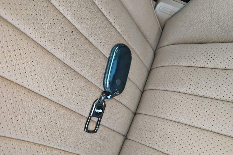 Used Mercedes-Benz E-Class 2024 E 300 L Luxury Model Vehicle Key