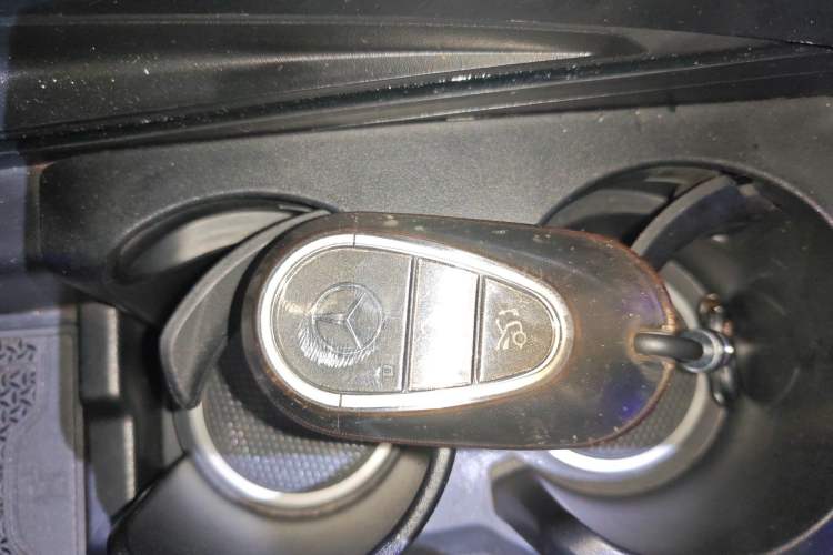 Used Mercedes-Benz E-Class 2024 E 300 L Luxury Model Vehicle Key