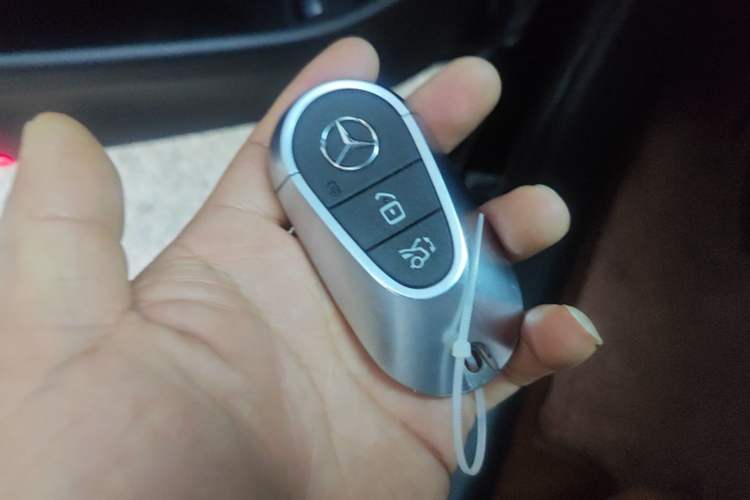 Used Mercedes-Benz E-Class 2024 E 300 L Stylish Model Vehicle Key