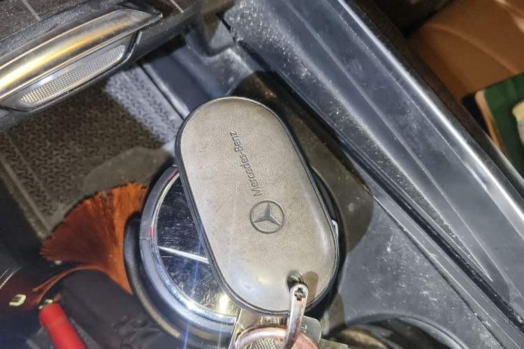 Used Mercedes-Benz E-Class 2024 E 300 L Luxury Model Vehicle Key