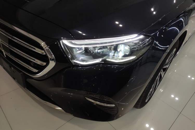 Used Mercedes-Benz E-Class 2024 E 300 L Luxury Model Left Front Headlight