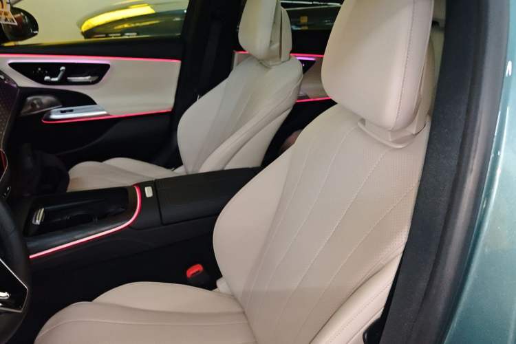 Used Mercedes-Benz E-Class 2024 E 300 Fashion Sport Edition Left Front Seat