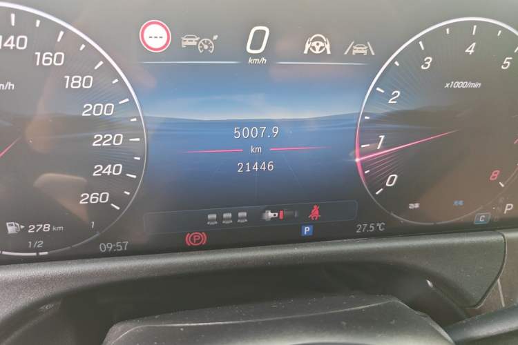 Used Mercedes-Benz E-Class 2024 E 300 L Stylish Model Odometer Close Up