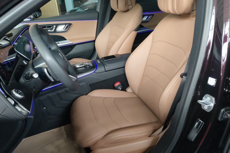 Used Mercedes-Benz E-Class 2024 E 300 L Fashion Sport Model Left Front Seat