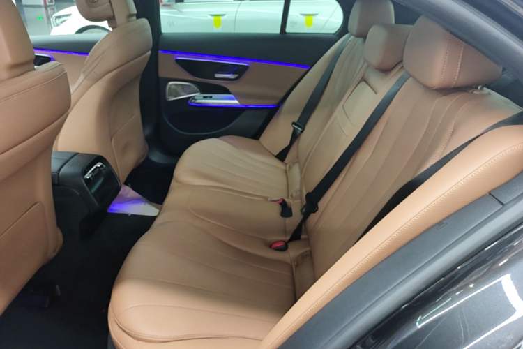 Used Mercedes-Benz E-Class 2024 E 300 Fashion Sport Edition Left Rear Seat