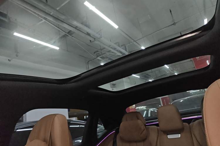 Used Mercedes-Benz E-Class 2024 E 300 L Stylish Model Headliner