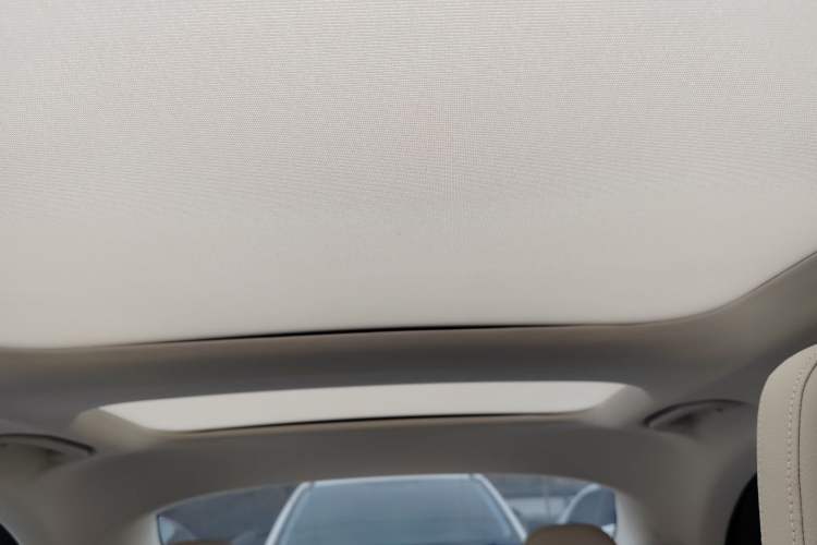 Used Mercedes-Benz E-Class 2024 E 260 Sport Edition Headliner