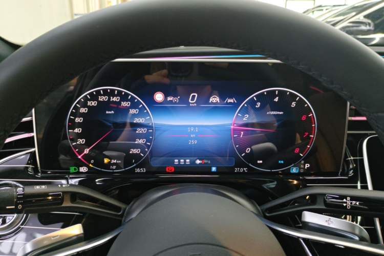 Used Mercedes-Benz E-Class 2024 E 260 L 4MATIC Instrument Cluster