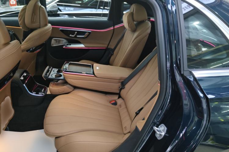 Used Mercedes-Benz E-Class 2024 E 260 L 4MATIC Left Rear Seat