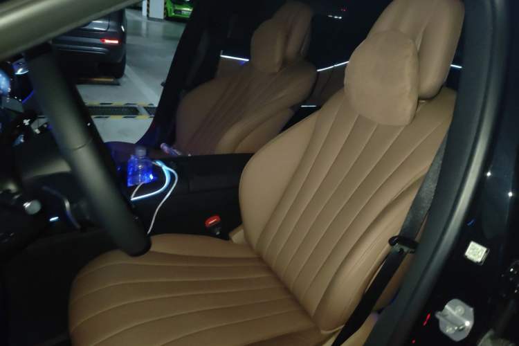 Used Mercedes-Benz E-Class 2024 E 300 L Exclusive Edition Left Front Seat
