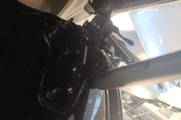 Used Mercedes-Benz E-Class 2024 E 260 Sport Edition Engine Bay Right