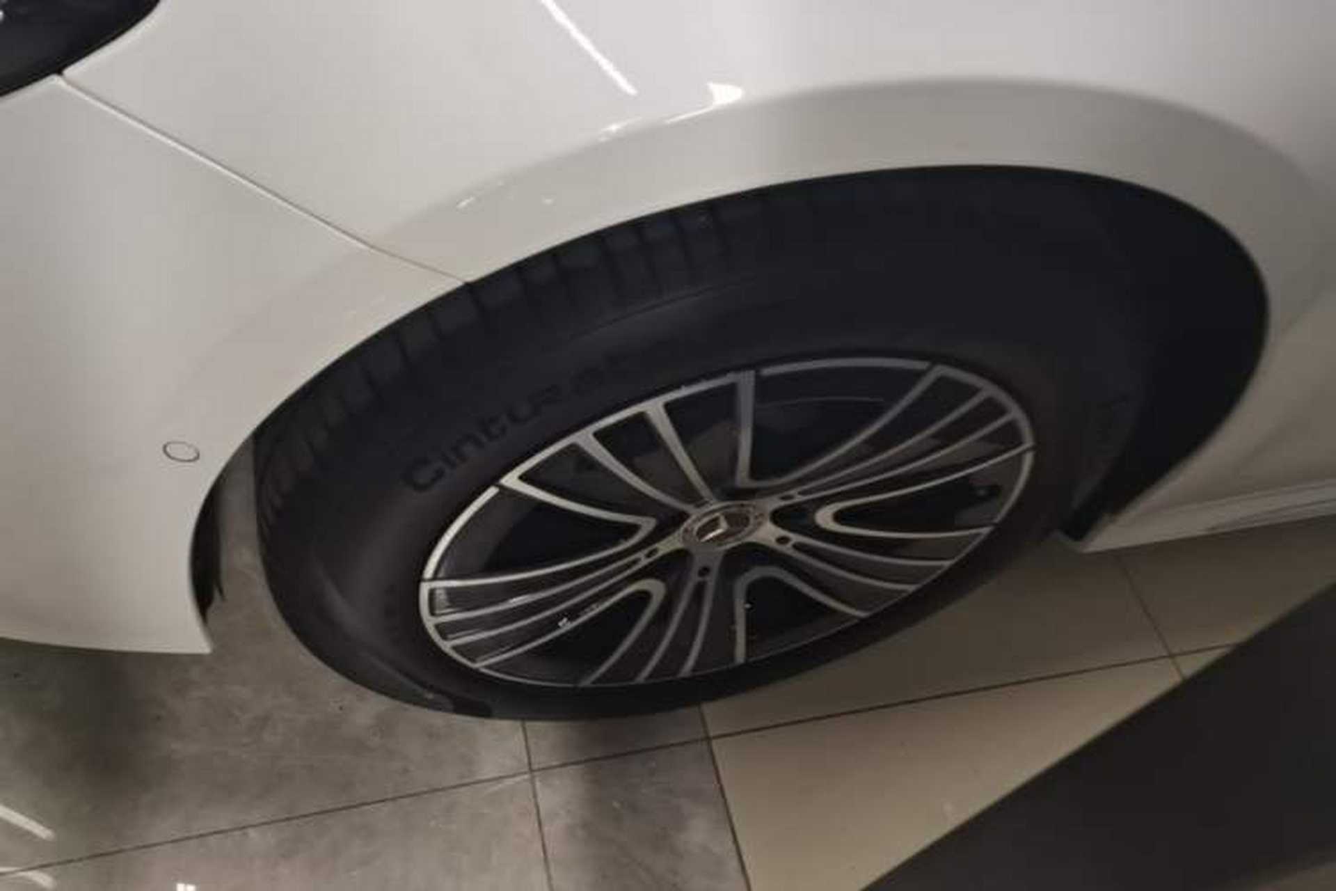 Used Mercedes-Benz E-Class 2024 E 260 L 4MATIC Exterior 4