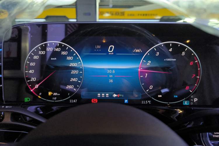 Used Mercedes-Benz E-Class 2024 E 260 L 4MATIC Sport Edition Instrument Cluster