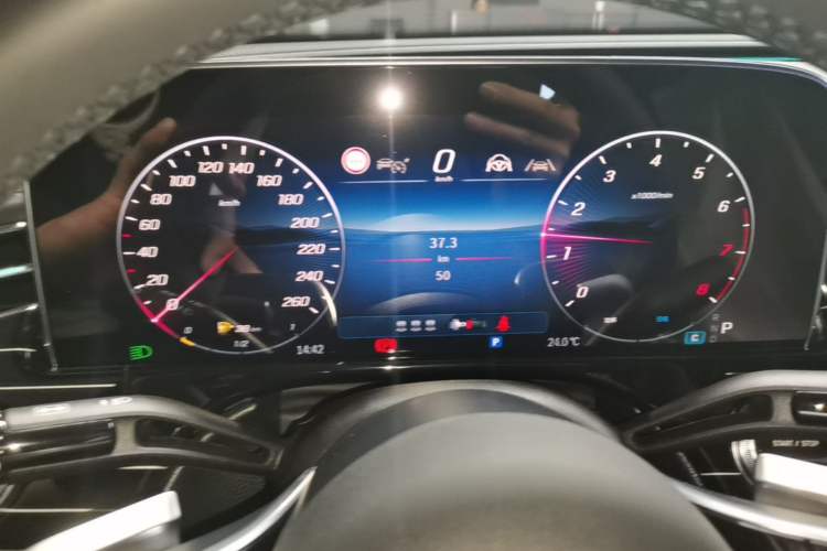 Used Mercedes-Benz E-Class 2024 E 260 L 4MATIC Instrument Cluster