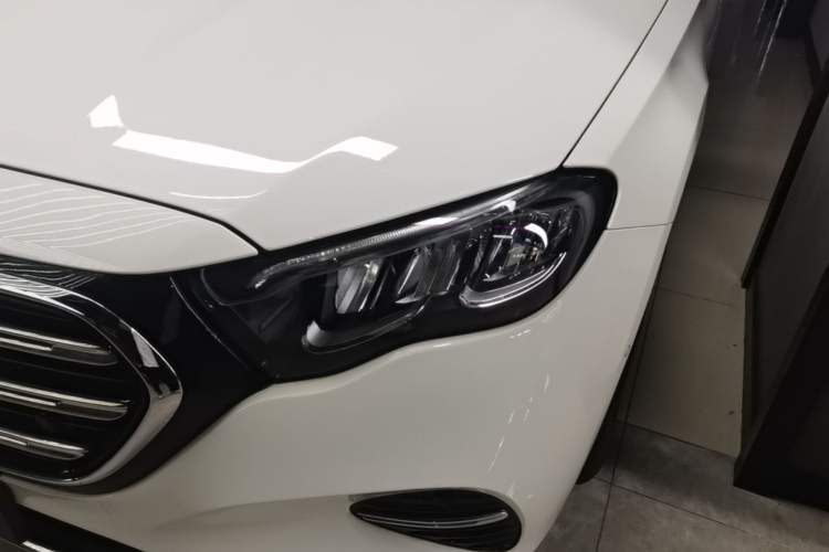 Used Mercedes-Benz E-Class 2024 E 260 L 4MATIC Left Front Headlight