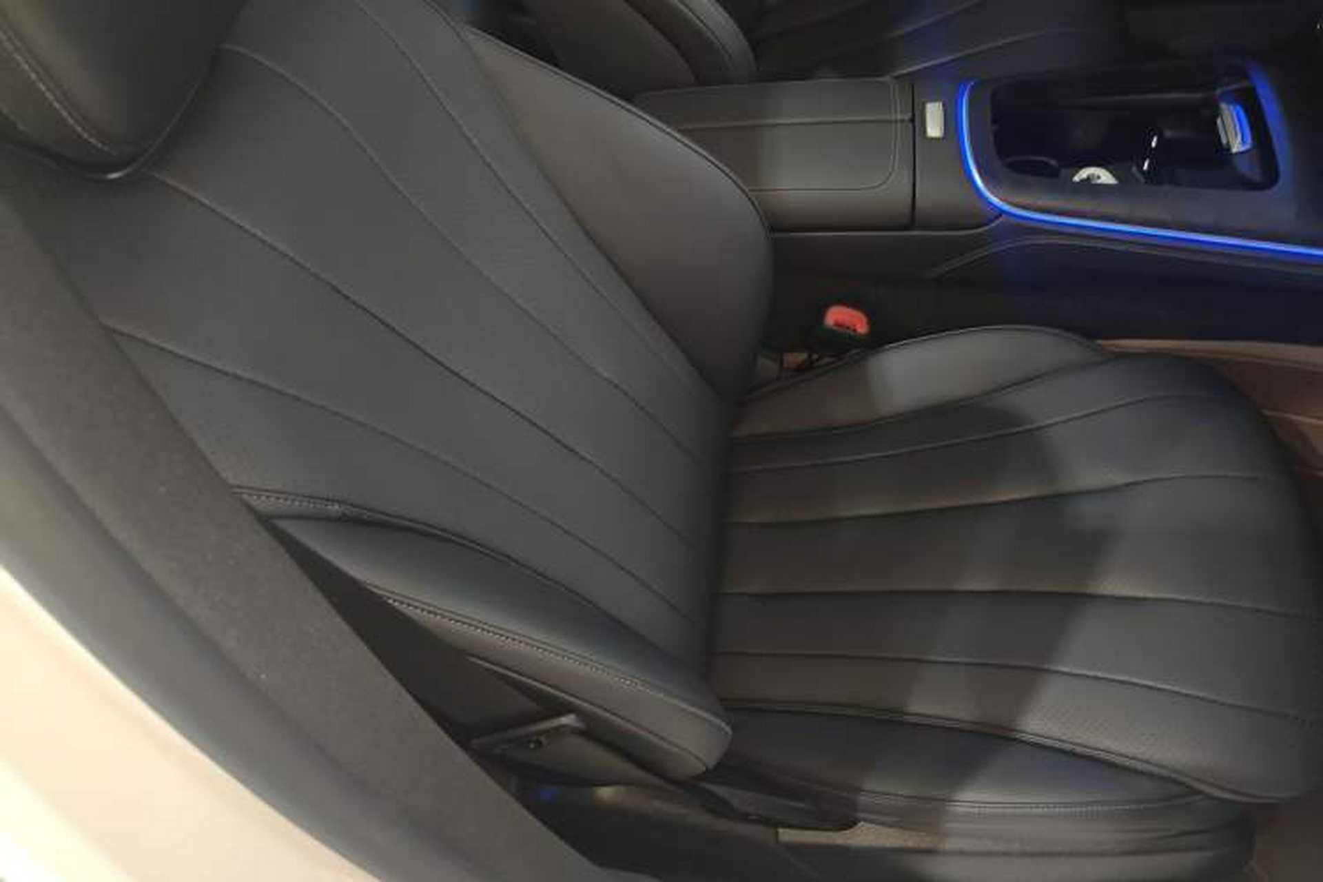 Used Mercedes-Benz E-Class 2024 E 300 Fashion Sport Edition Right Front Seat