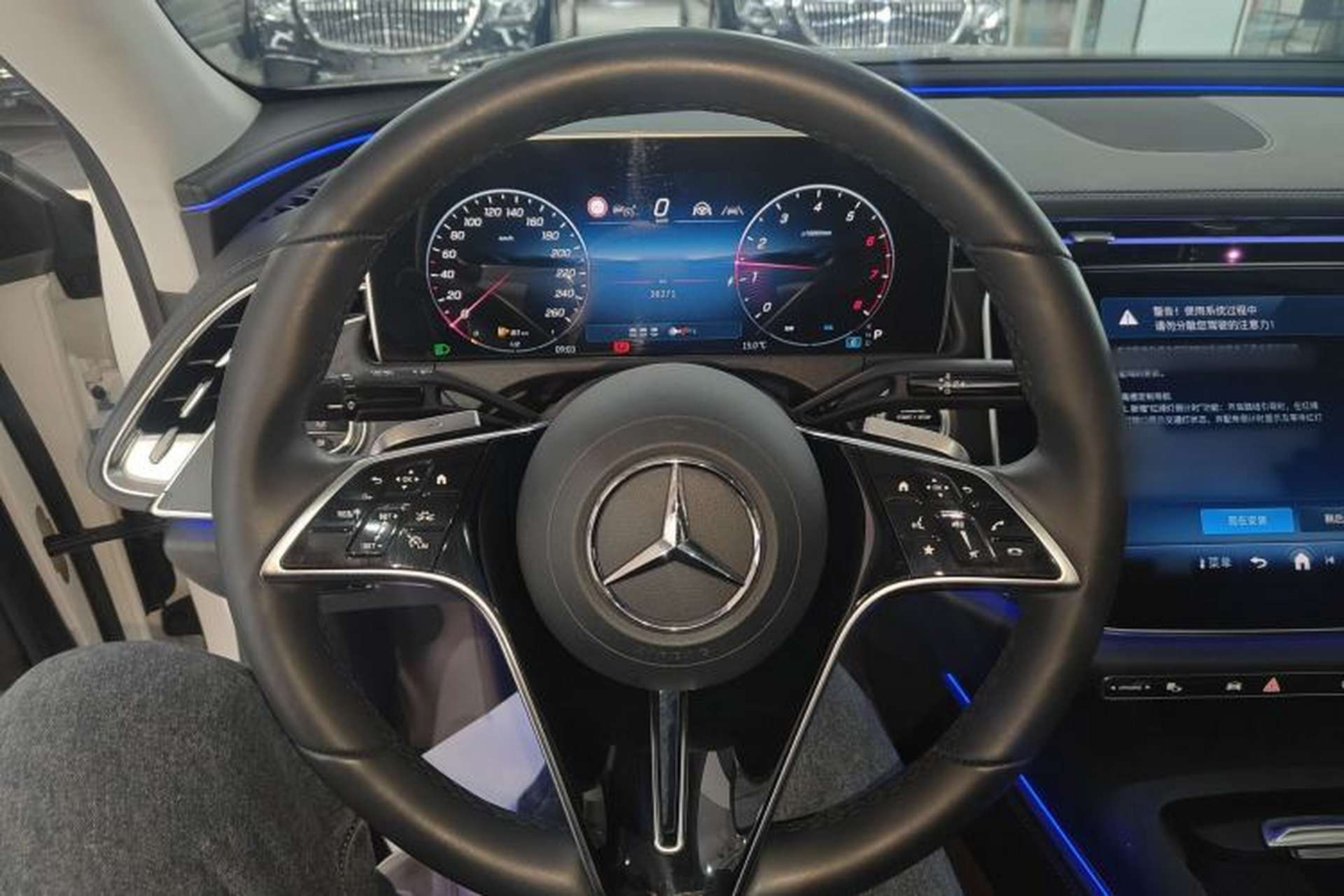 Used Mercedes-Benz E-Class 2024 E 300 Fashion Sport Edition Steering Wheel
