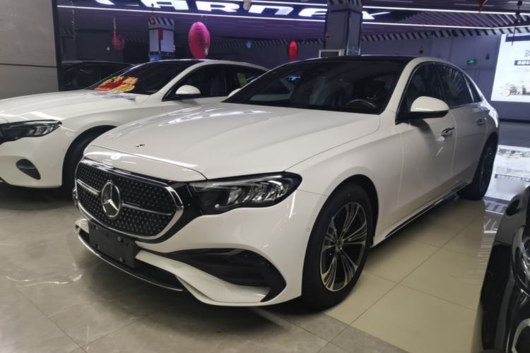 Used Mercedes-Benz E-Class 2024 E 260 L 4MATIC Sport Edition Guazi used car, China used car export, Used car for sale, Used Mercedes-Benz cars, Cheapest cars for sale