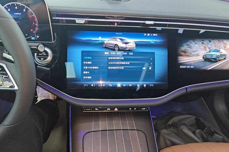 Used Mercedes-Benz E-Class 2025 E 300 L Luxury Model Audio And AC Panel