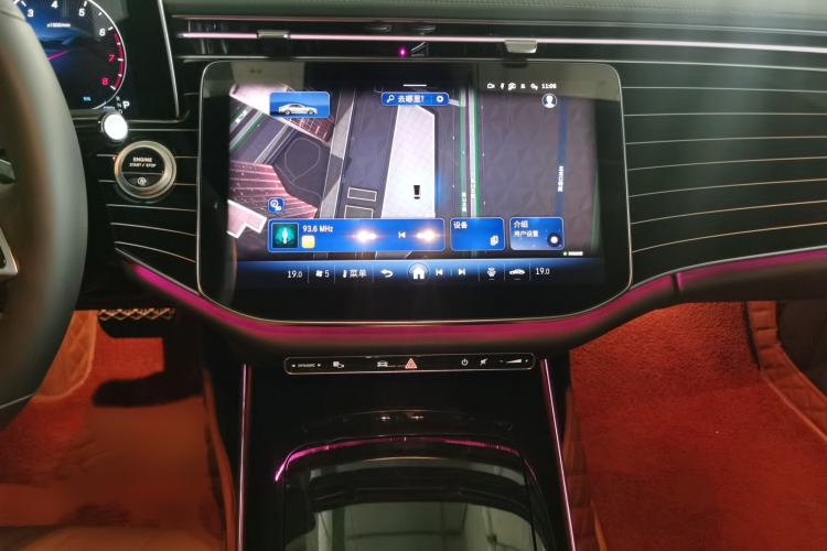 Used Mercedes-Benz E-Class 2025 E 260 L Audio And AC Panel