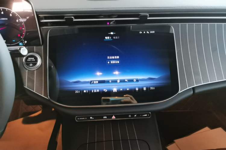 Used Mercedes-Benz E-Class 2025 E 300 L Stylish Model Audio And AC Panel