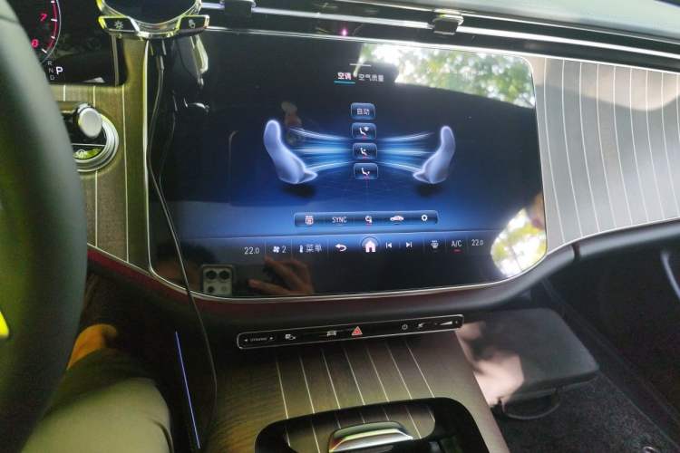 Used Mercedes-Benz E-Class 2025 E 300 L Stylish Model Audio And AC Panel