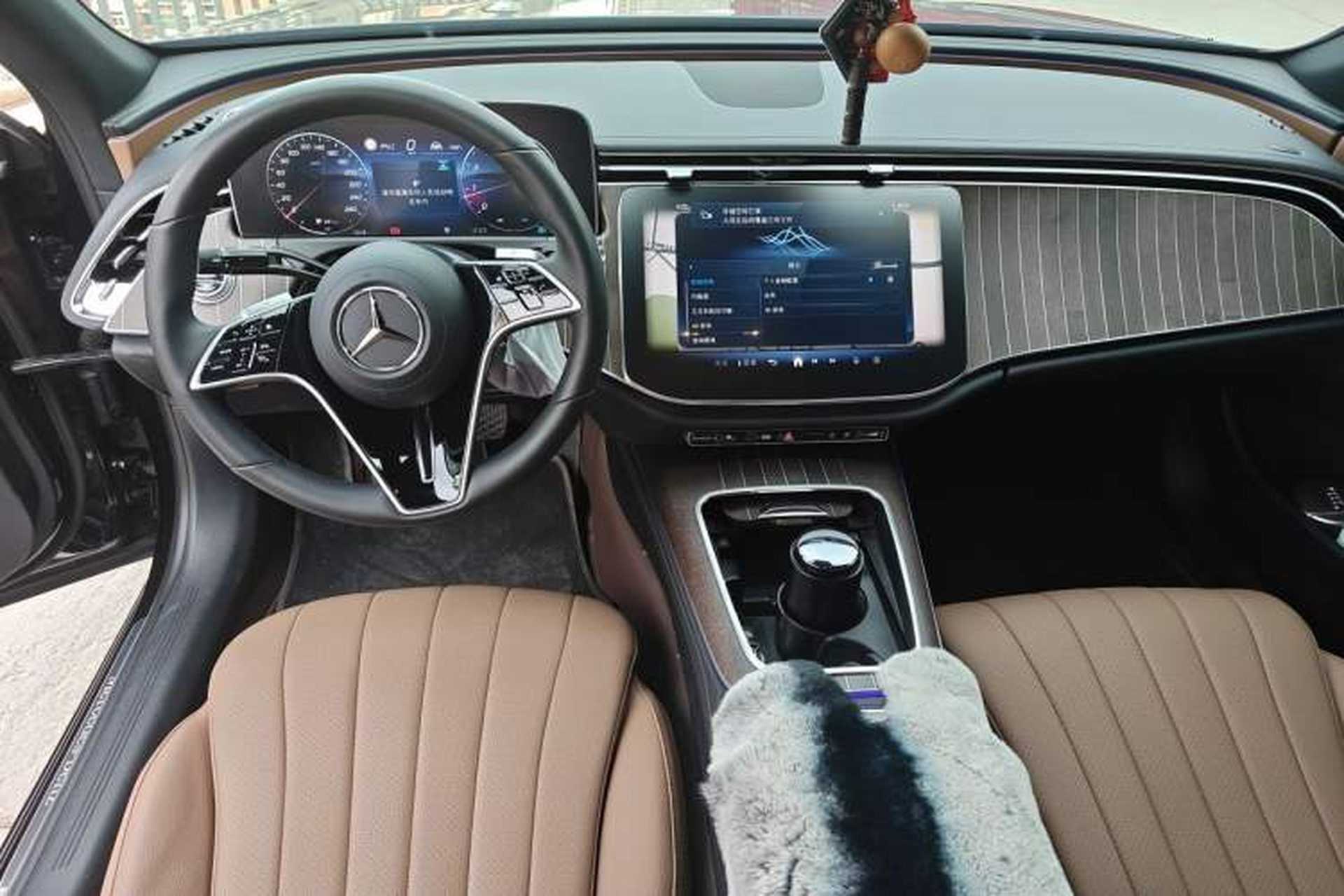 Used Mercedes-Benz E-Class 2025 E 300 L Stylish Model Center Console