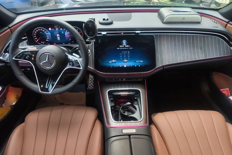 Used Mercedes-Benz E-Class 2025 E 300 L Stylish Model Center Console