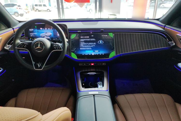 Used Mercedes-Benz E-Class 2025 E 300 L Stylish Model Center Console