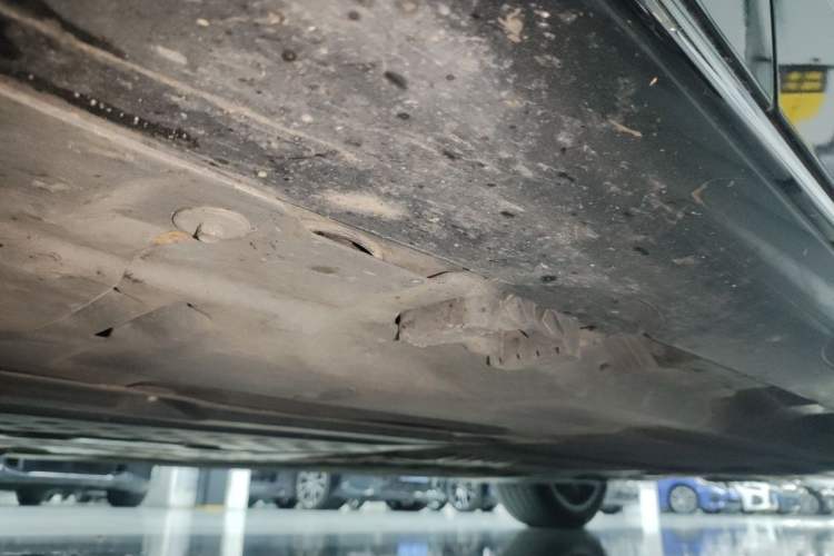 Used Mercedes-Benz E-Class 2025 E 300 L Luxury Model Chassis Front Left