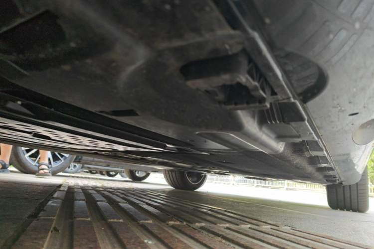 Used Mercedes-Benz E-Class 2025 Facelift E 300 L Luxury Edition Chassis Front Left